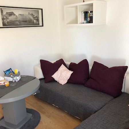 2 Zimmer Wohnung Mit Balkon - Naehe Messe ฮาร์ ภายนอก รูปภาพ